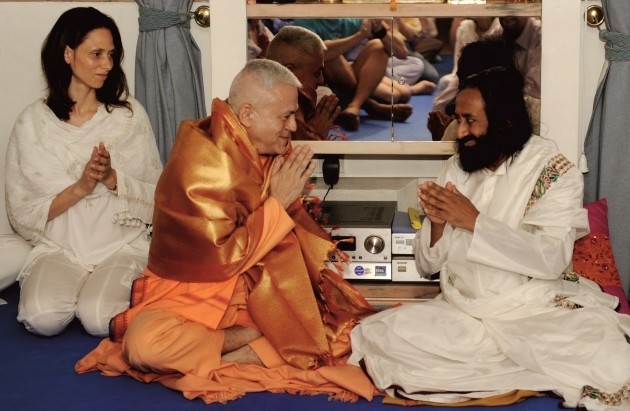 Visite de Shrī Shrī Ravi Shankar au Siège National de la Confédération Portugaise du Yoga 